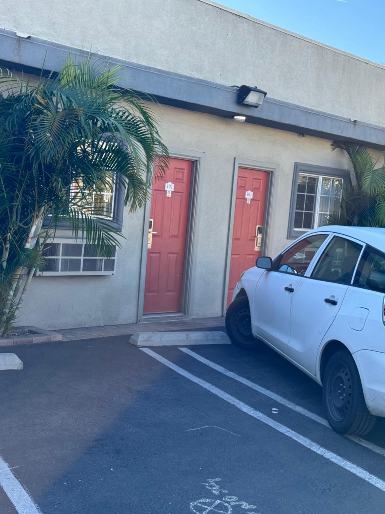 La Cienega Inn Motel — Photos 3